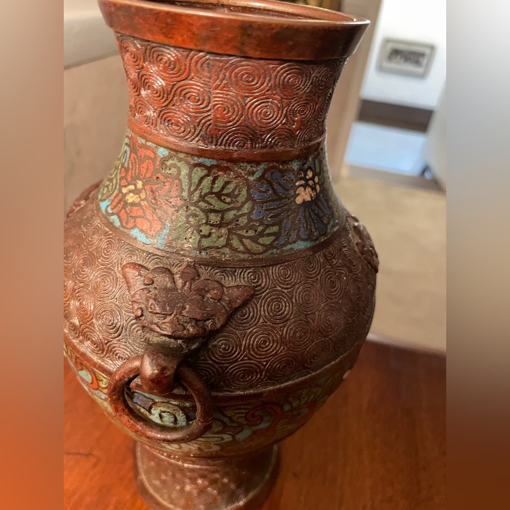 19th century Chinese Bronze Vase Cloisonné technique